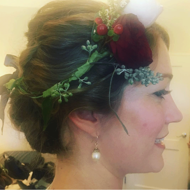 square_0000s_0003s_0000_updo.27