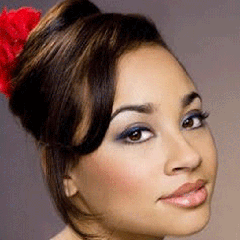 square_0000s_0003s_0005_updo.22