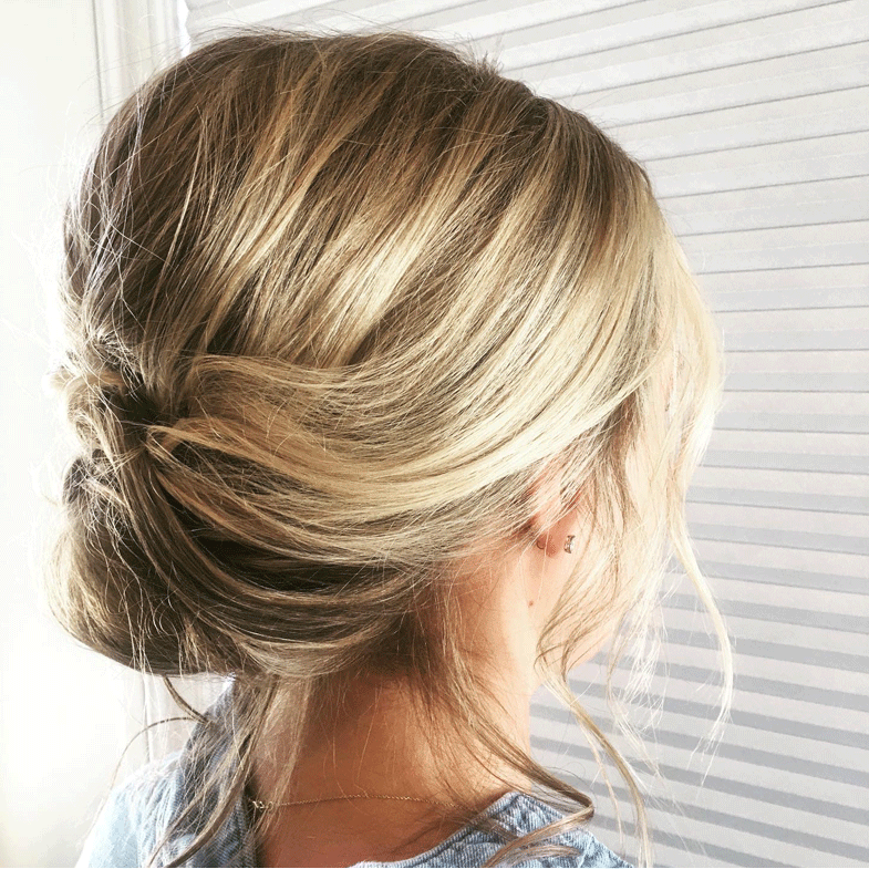square_0000s_0003s_0024_updo.3